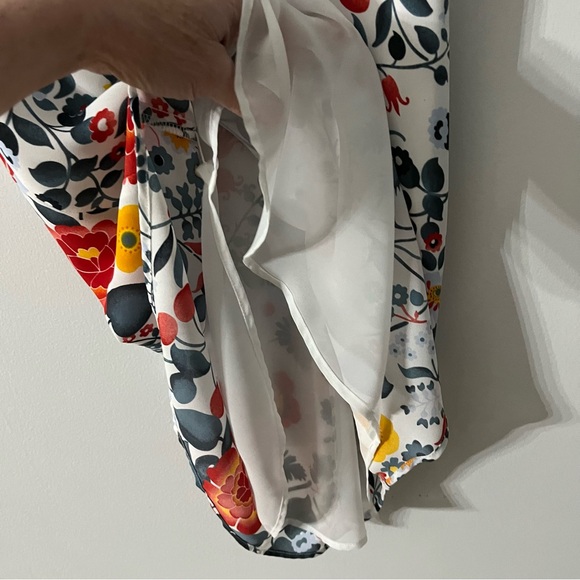 Loft Floral Double Strap Tank Blouse Size Small - Picture 4 of 8